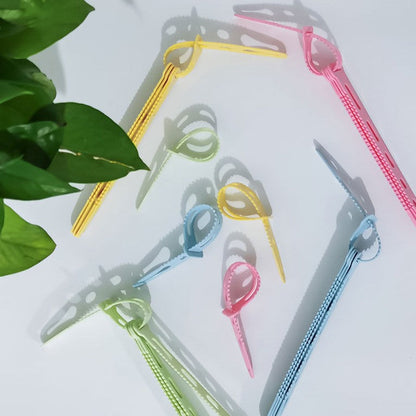 Windproof Clothes Hanger with Adjustable Clips for Home Use Anti-Blow Drying Rod